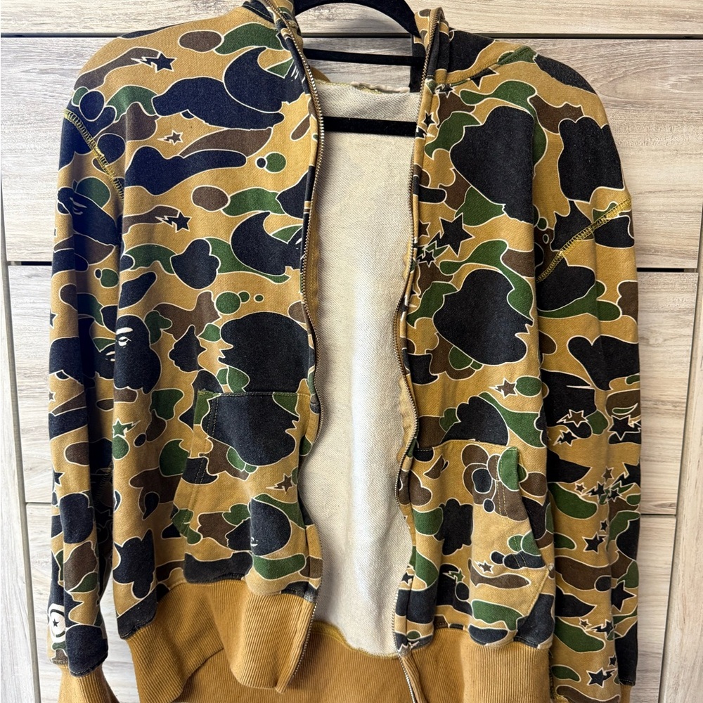 Camouflage Zip-Up Hoodie